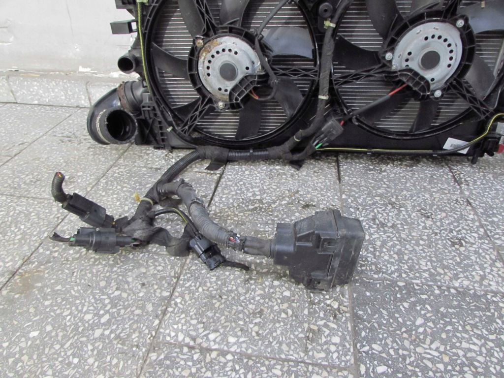 Opel insignia рестайлинг  2.0 cdti 13-17 радиатор интеркулер вентилятор 13241751 Цена