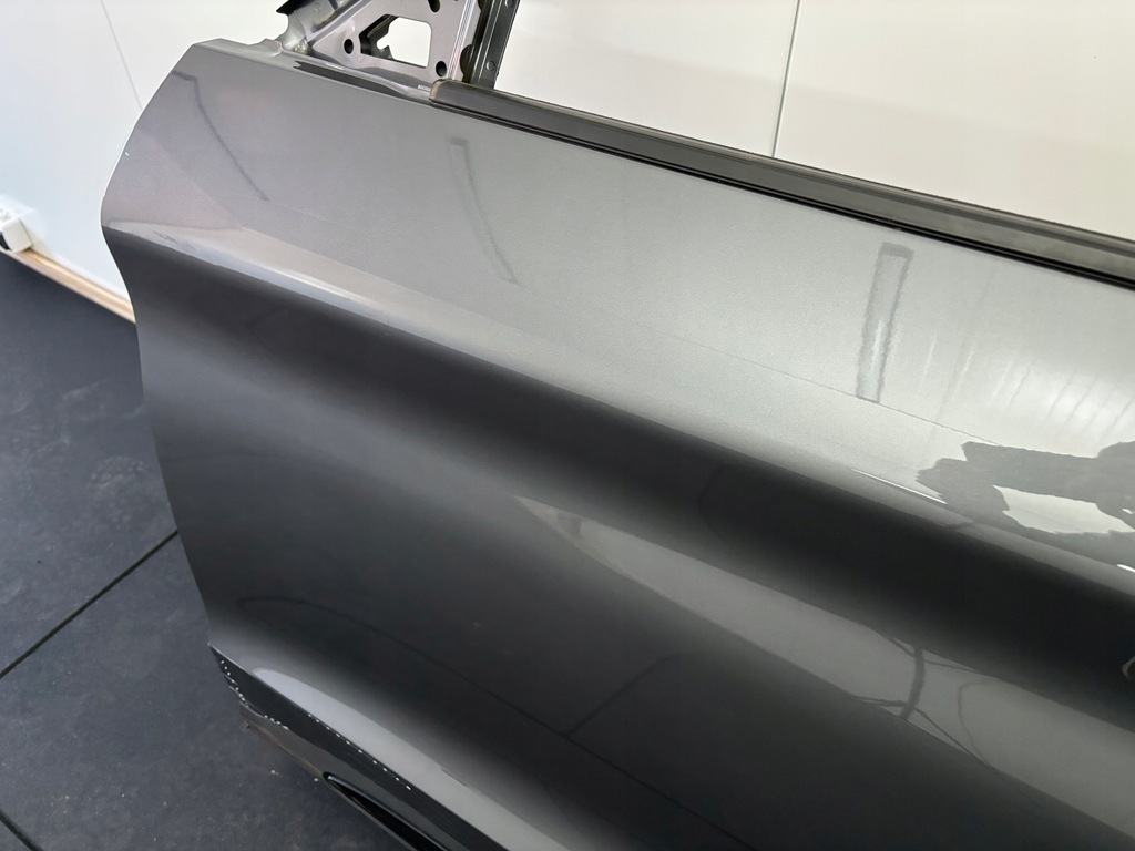 фото №12, Ford explorer vi 2019r- дверь левая передние