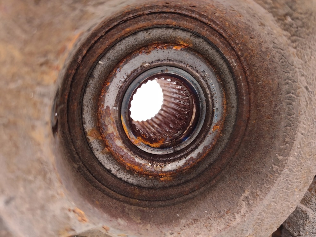 Ssangyong korando ступиця колеса передній 2.2 xdi 4wd дизель 131kw 178 hp Зі Шроту