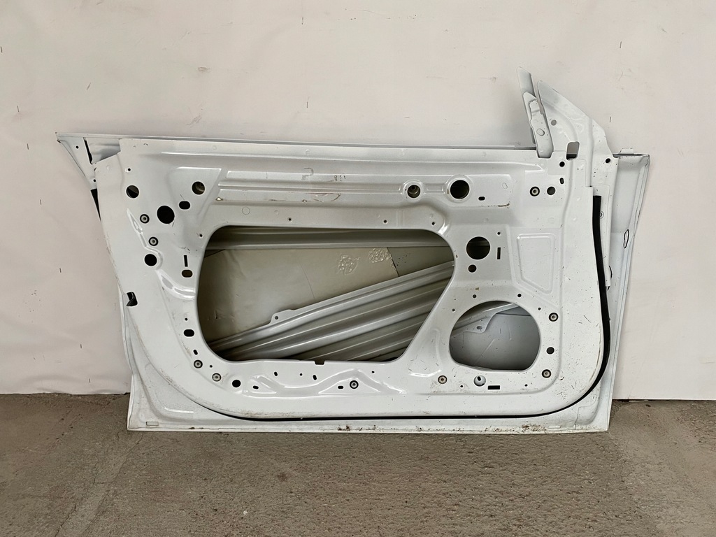 фото №14, Tesla 3 дверь левая передние