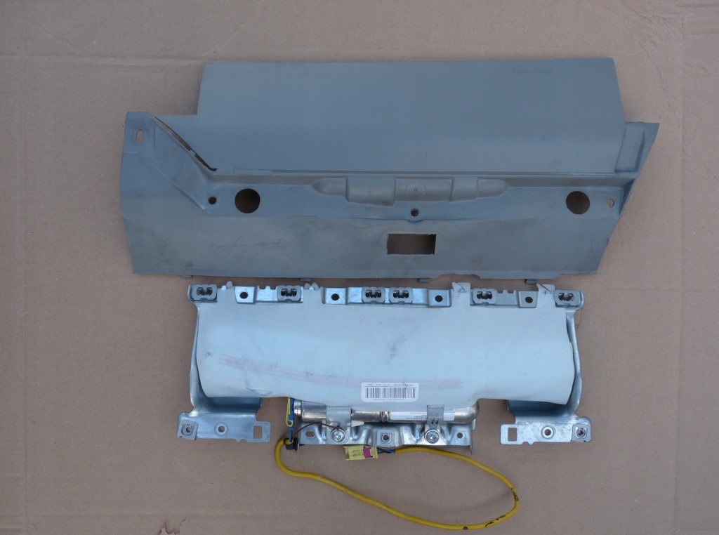 фото №1, A8 d3 подушка колінна правий перед 4e0880842a