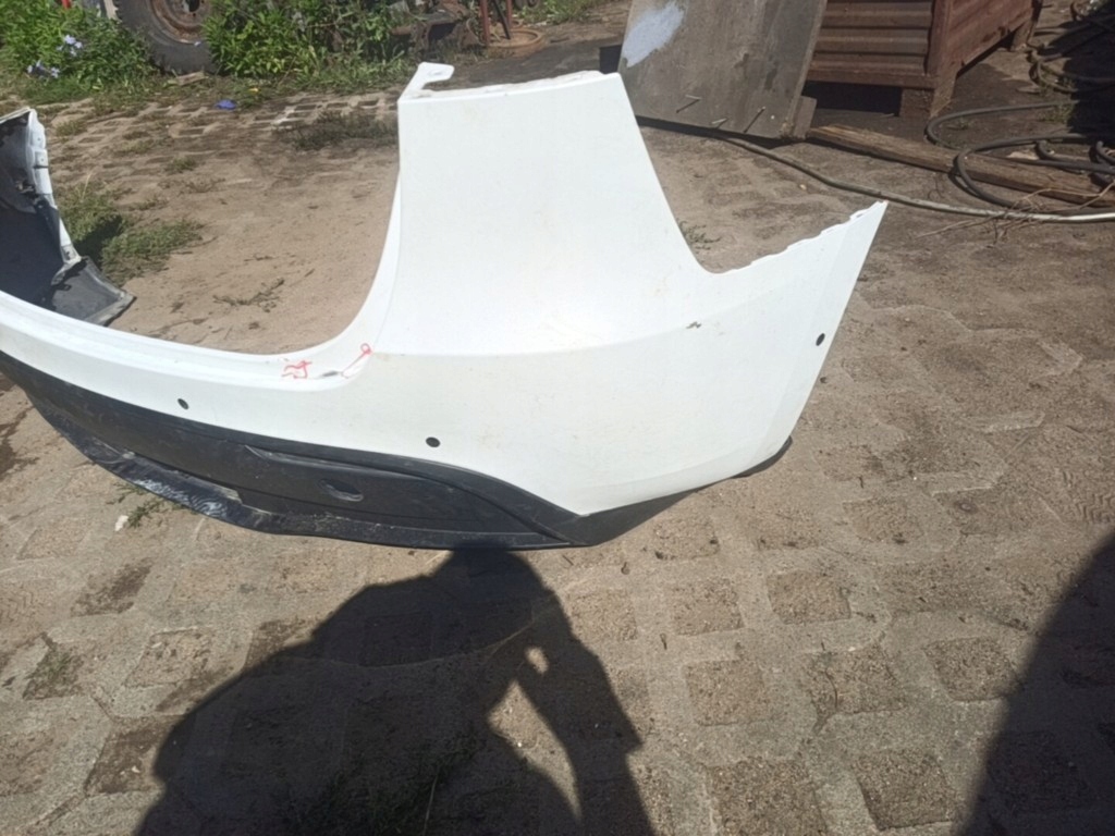 Бампер задняя задний tesla model y 21-23rok 1540120-01-b с Разборки