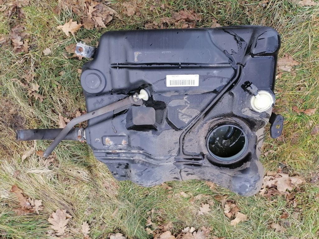 фото №1, Bak бак топливный focus c-max mazda 3