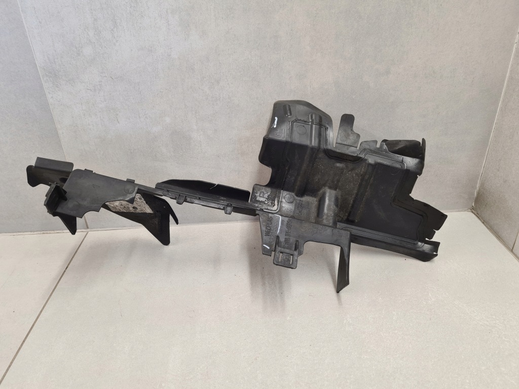 Руль воздухозаборник воздуха правая opel astra v k 39179267 в Украине