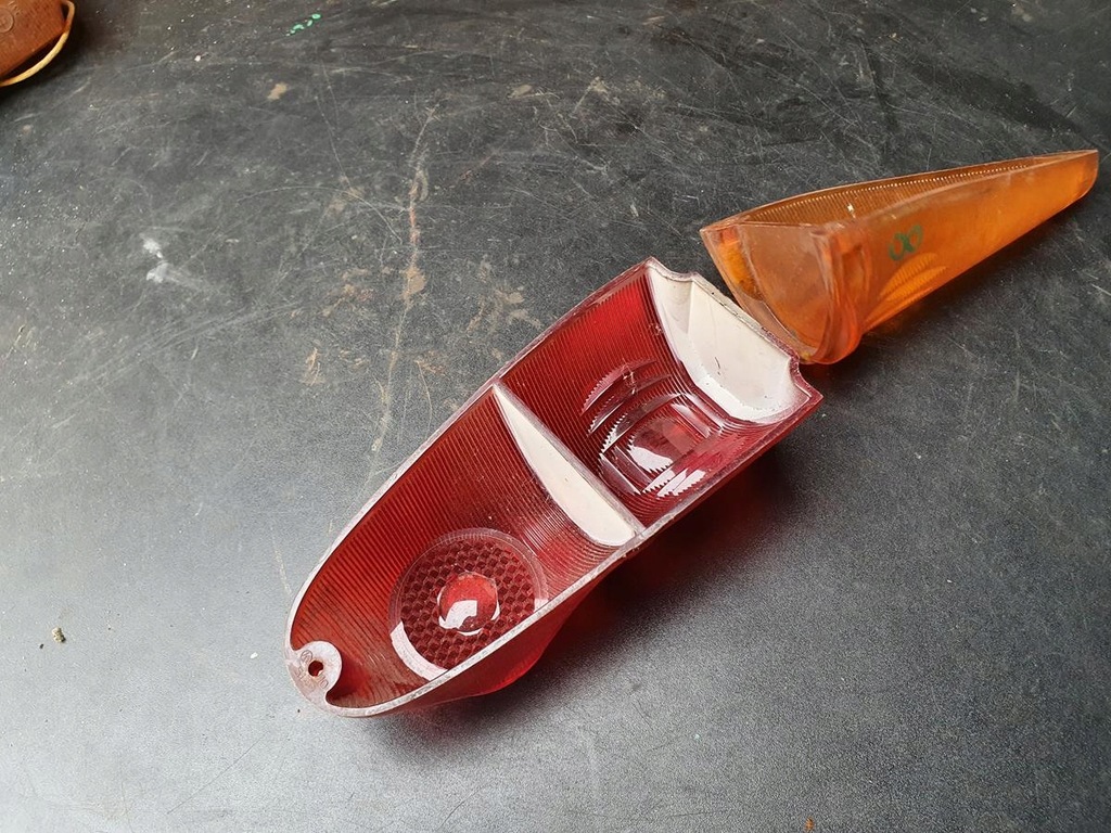 фото №8, Moskwicz стекло фары лампы задняя лампа оригинал акция