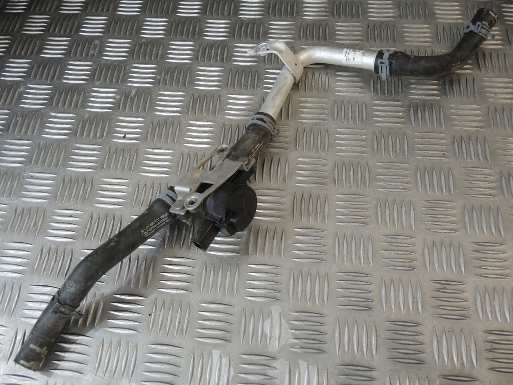 фото №1, Porsche panamera 971 насос wody шланг