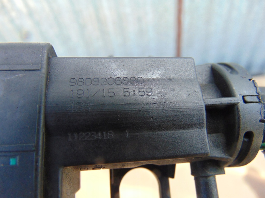 фото №11, Клапан вакууму mondeo mk5 focus mk3 lift 2.0 tdci 9808206880