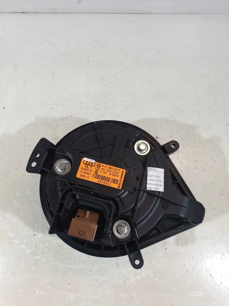 фото №1, Вентилятор dwuchawa обдув 8e1820021e seat audi 2.0tdi