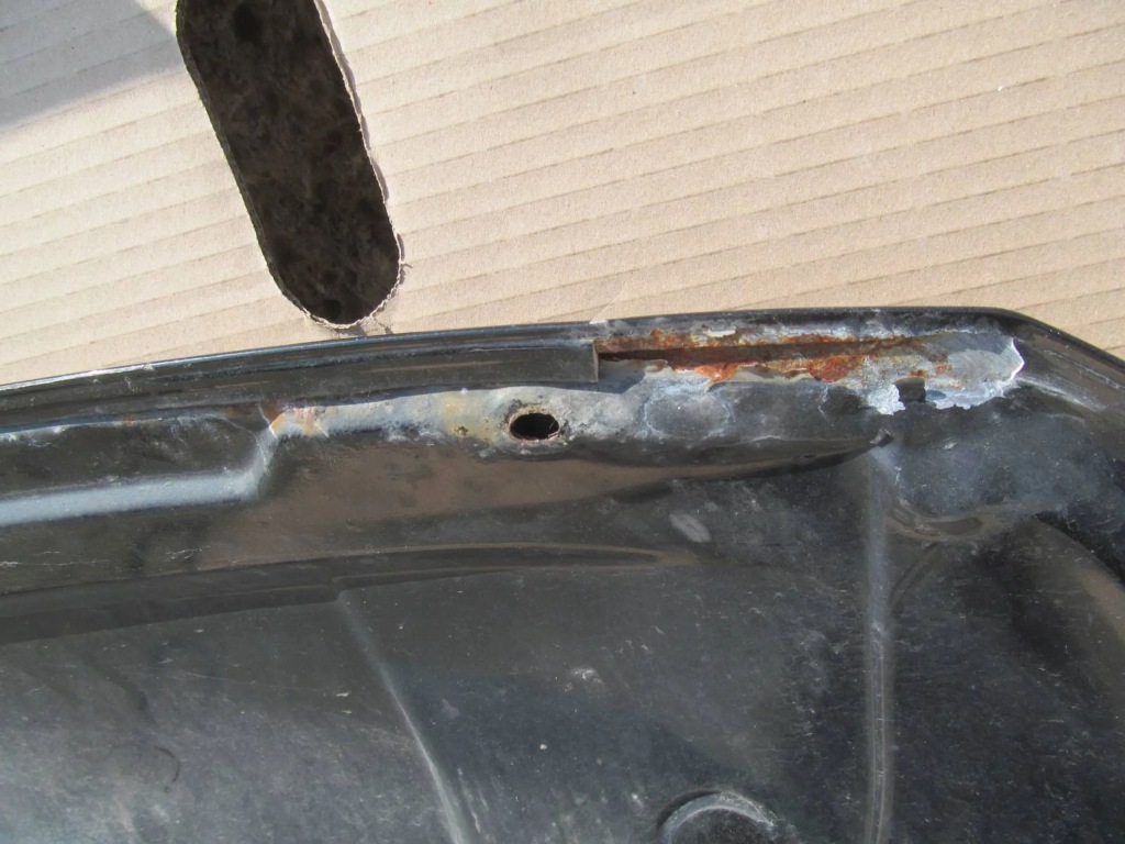 Ford focus америка 10-14 капот крышка двигателя uh c403 в Украине