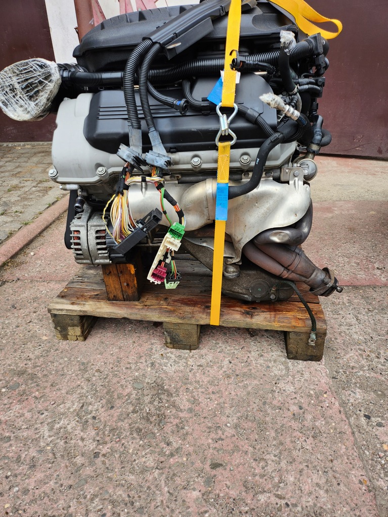 фото №7, Двигатель kompletny bmw e90 e92 e93 m3 s65b40