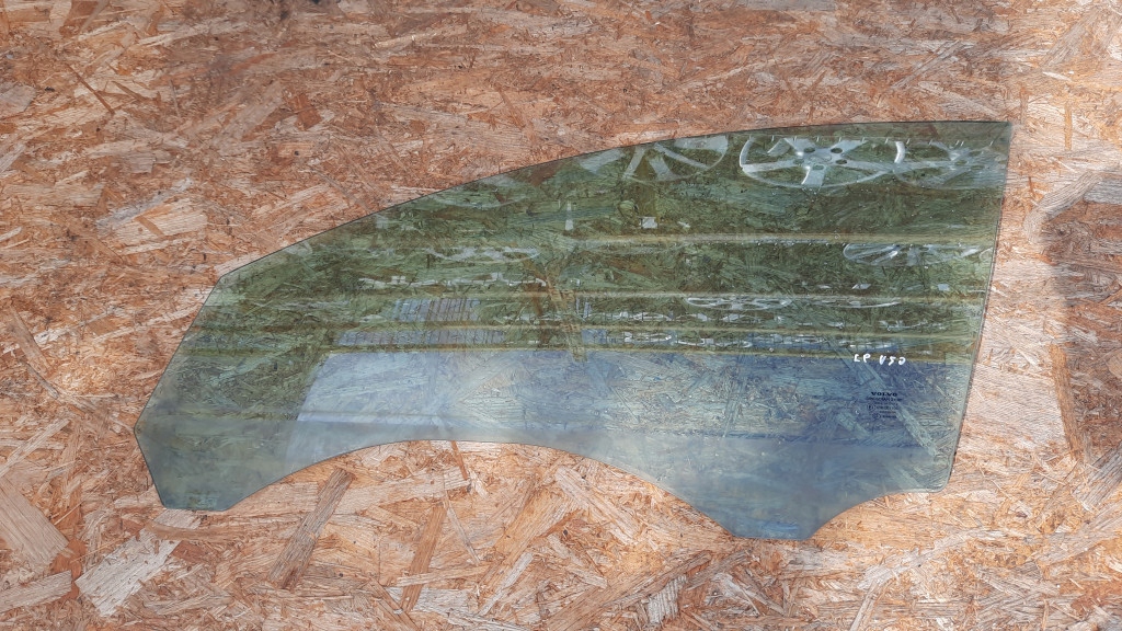 фото №1, Скло двері ліва перед volvo v50 s40 ii