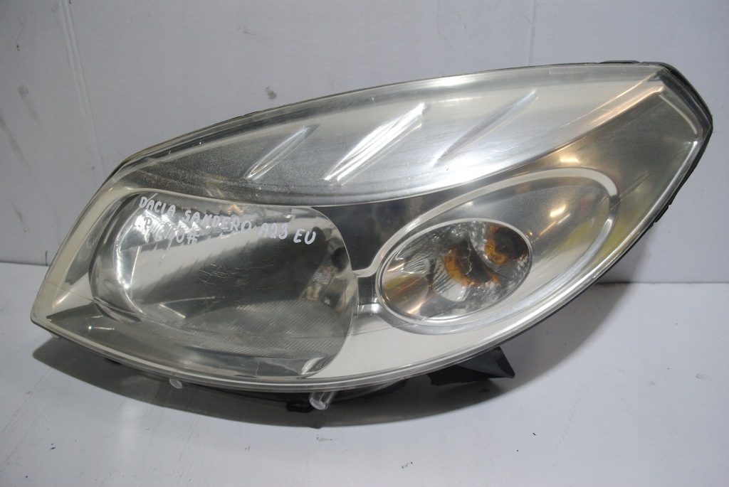 фото №1, Лампа передня лівий перед dacia sandero europa