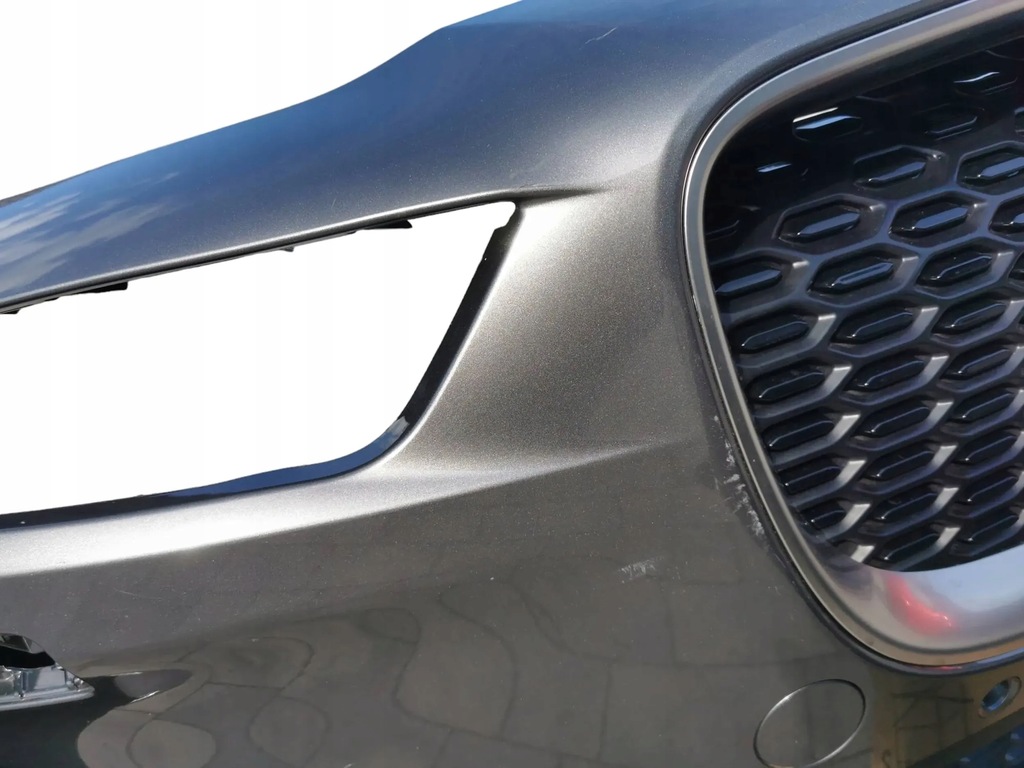 фото №8, Бампер, решётка радиатора, решётка радиатора, решётка средняя, пол, направляющие jaguar i-pace