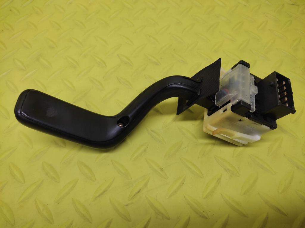 фото №5, Saab 95 переключатель поворотники 5354147