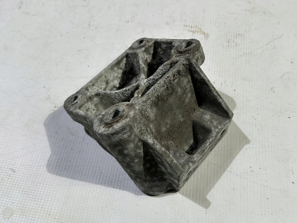 фото №8, Кронштейн кронштейн кронштейн двигуна ліва dodge charger challenger 5.7 2015+