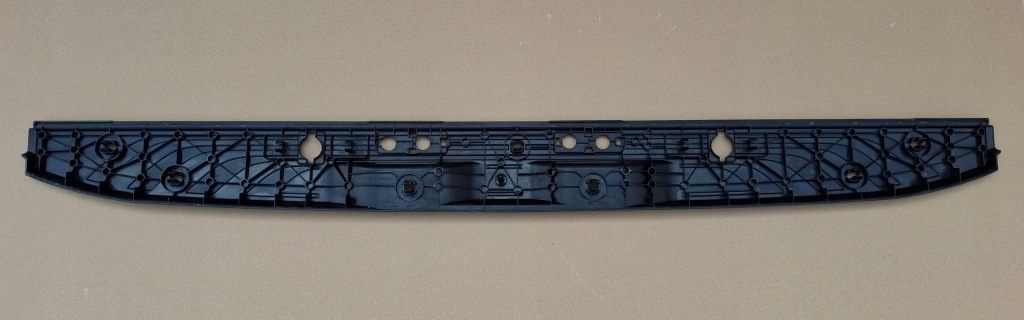 фото №6, Mercedes sprinter w907 w910 молдинг накладка поперечина порог задняя a9106862600