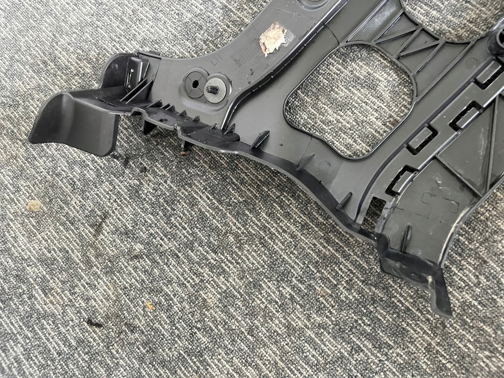 фото №10, Ford transit courier 1.0 eco 21r напрямна кронштейн бампера лівий задня оригінал