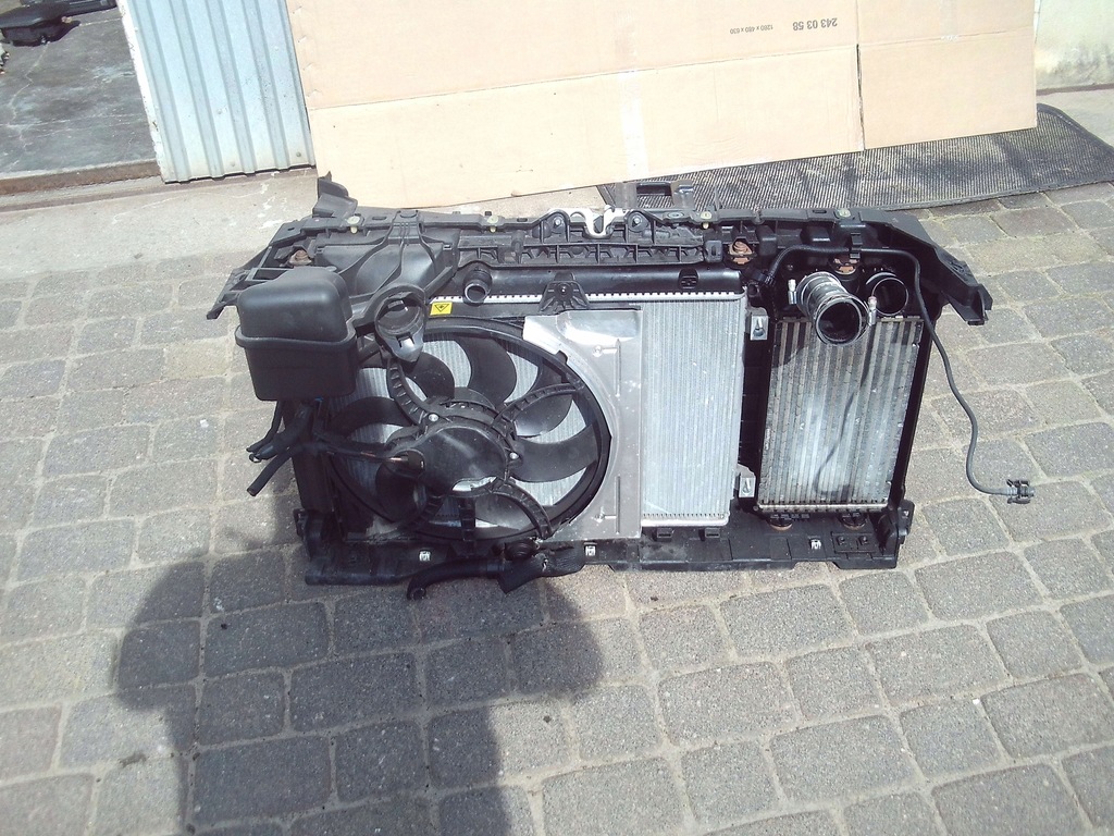 фото №4, Pas радіатор шторка citroen ds3 crossback