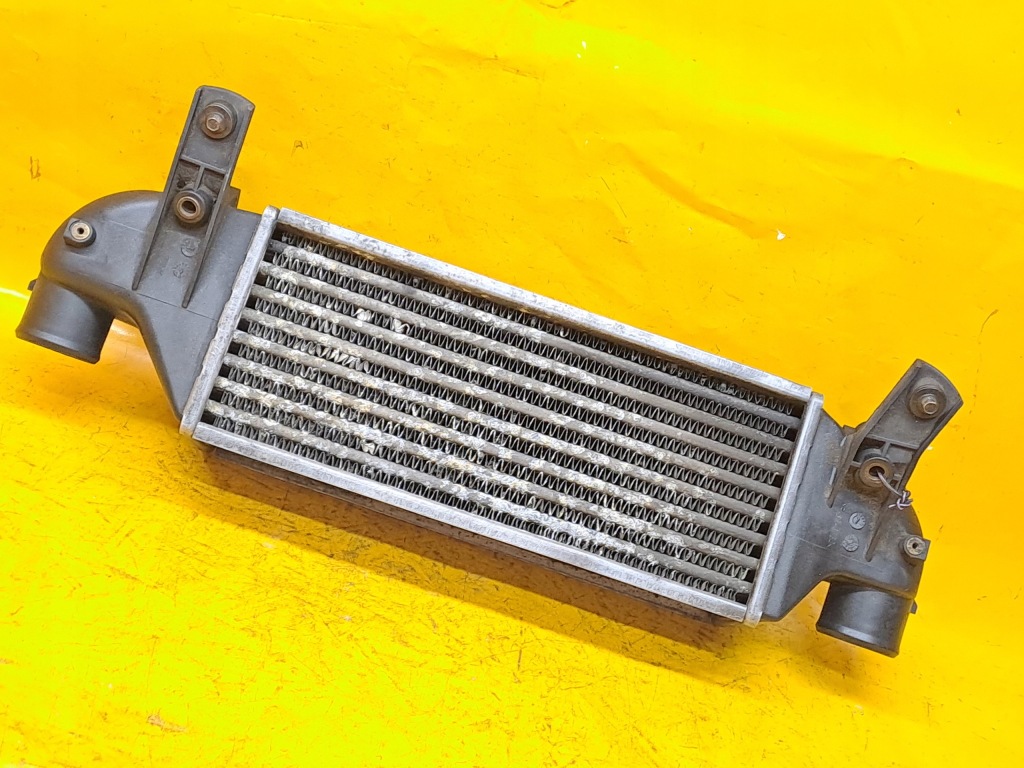 Радіатор інтеркулер focus mk1 1,8tddi 98-04r Зі Шроту