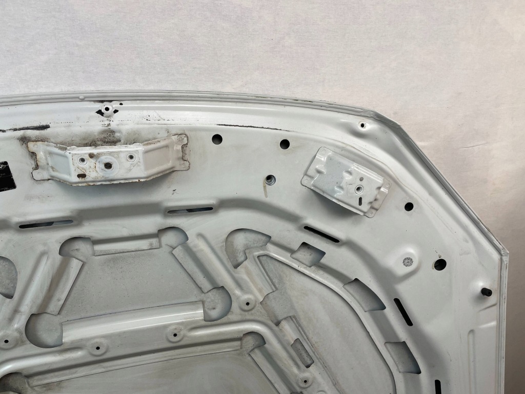 Капот крышка двигателя перед bmw x1 e84 код лакокрасочного покрытия: 300 alpinweiss 2009- в Украине