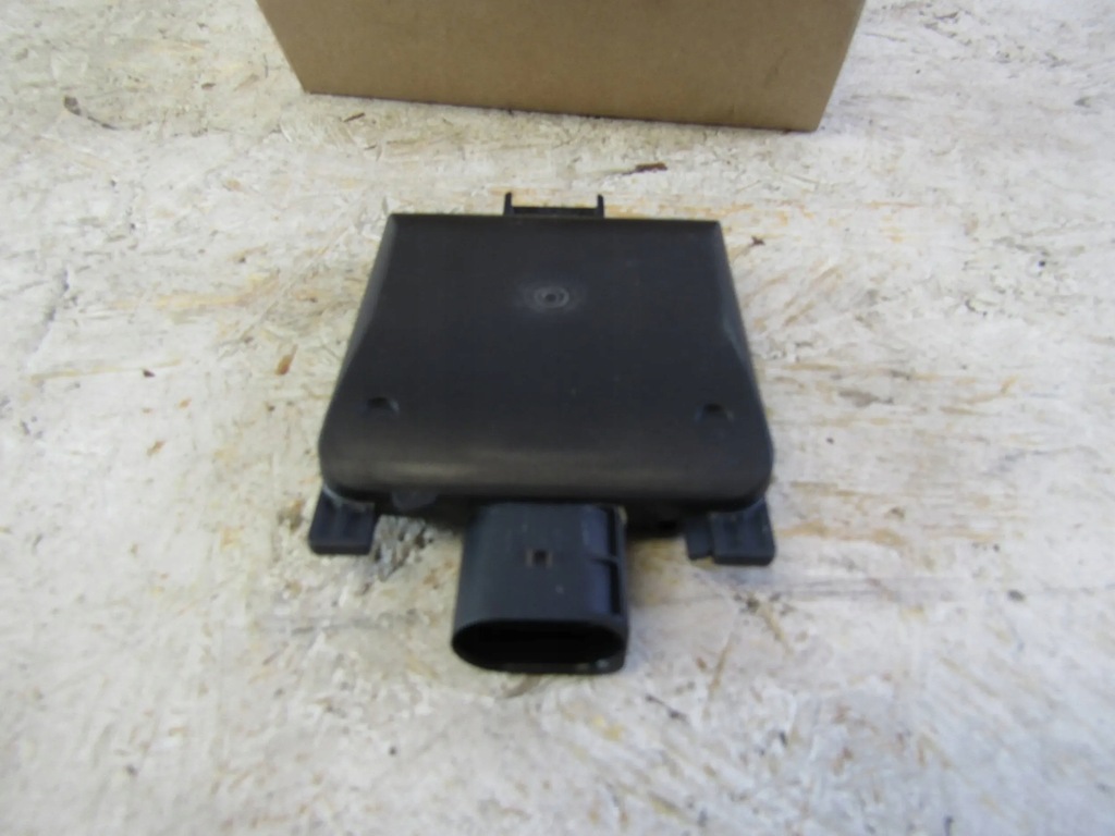 фото №7, Vw polo vi радар датчик поперечина движения 2q0907686l
