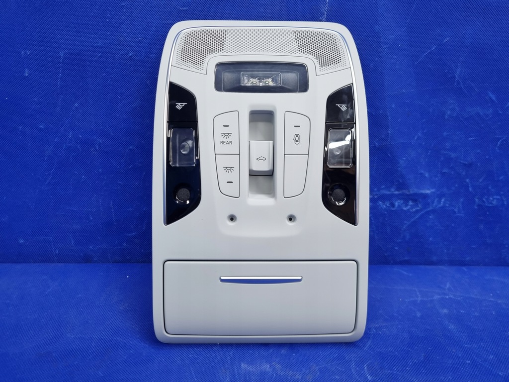 фото №1, Audi a6 c7 лампа освещение led кабины оригинал 4g0947135f