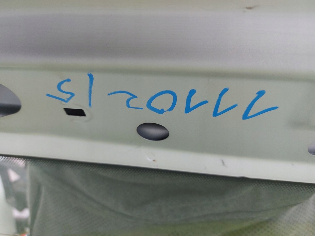 фото №13, Крышка багажника задняя задняя mazda premacy i 1999-2001 przed lift 18g серебристый