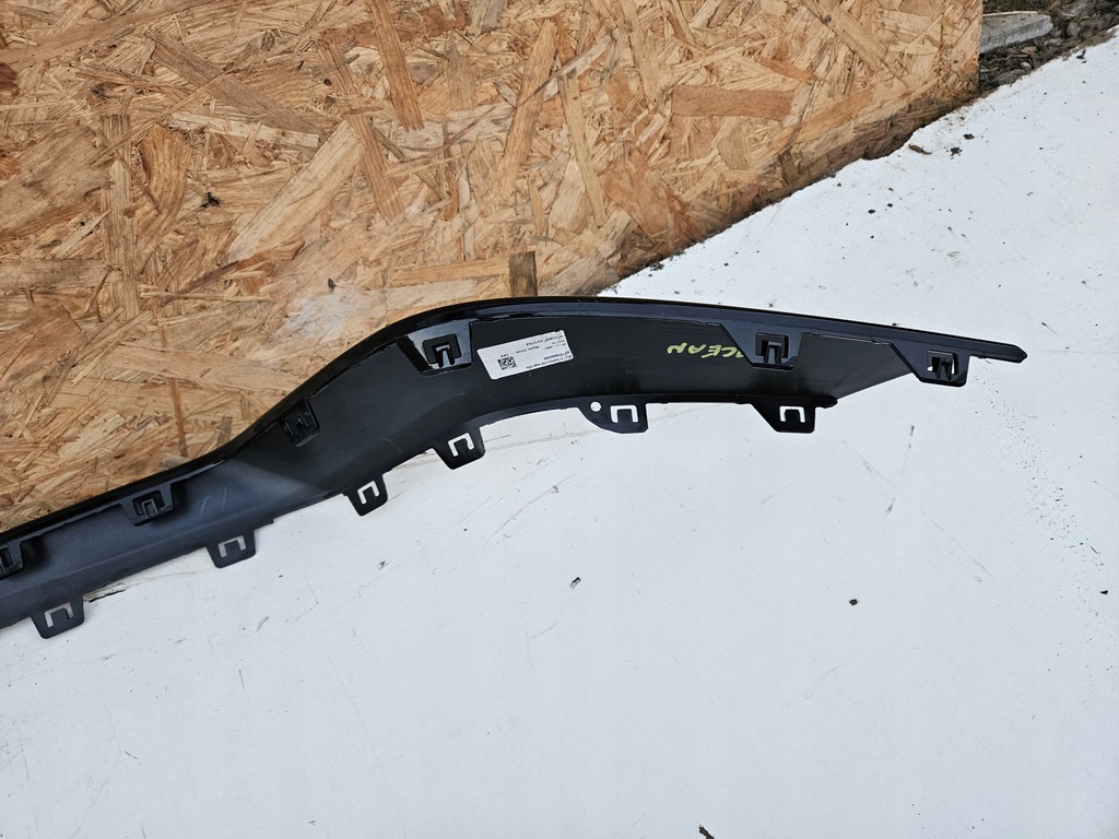 фото №7, Fisker ocean молдинг бампера перед