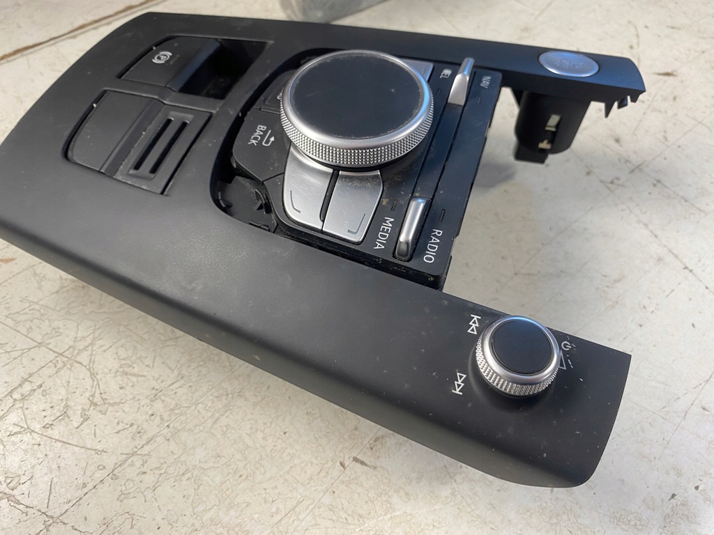 фото №5, Audi a3 8v панель керування mmi 8v0919614l