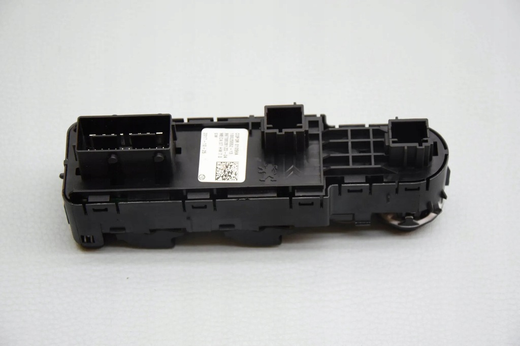 фото №8, Кнопка керування вікон лівих передніх двері peugeot 3008 suv 96788281