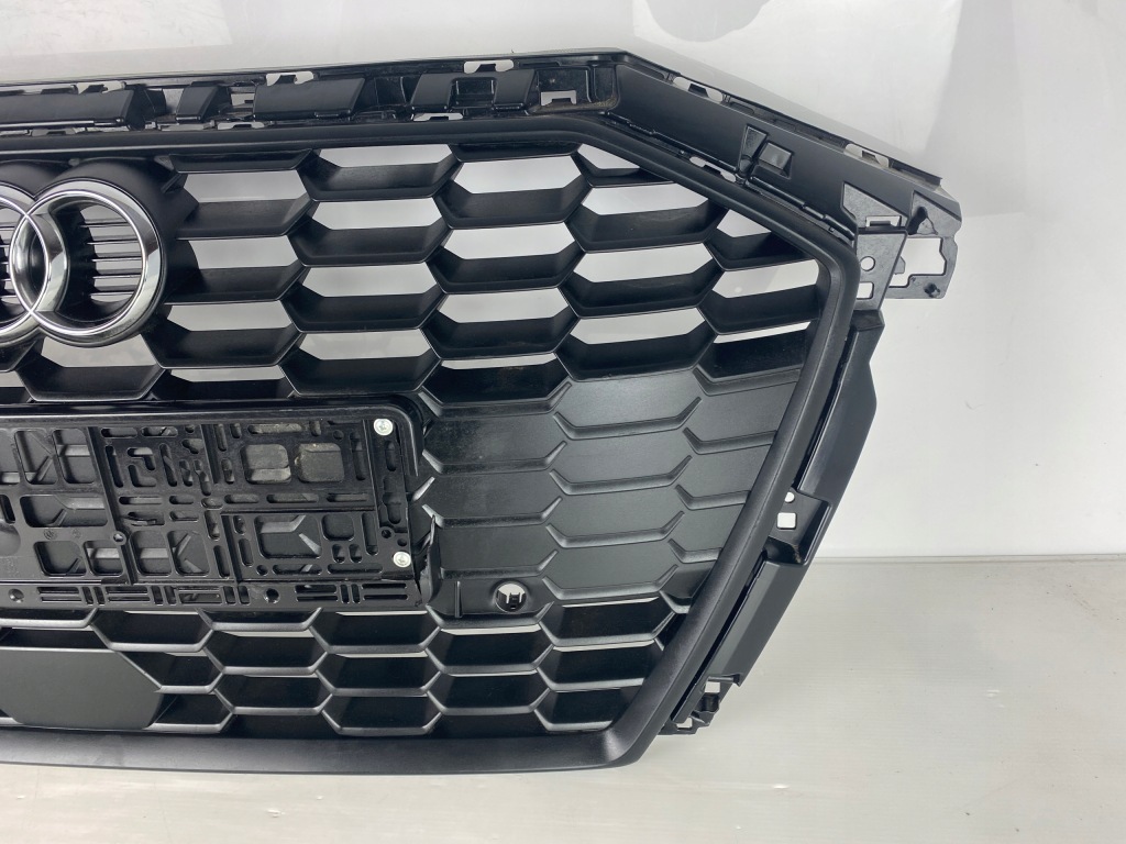 фото №3, Audi a3 iv sline решітка радіатора pod радар 2020-