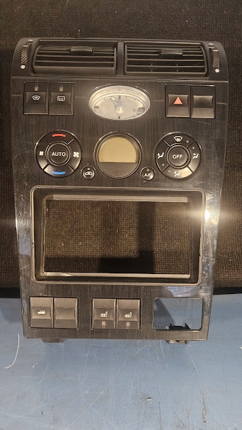 фото №9, Консоль середня рамка корпус вимикачі ґрати панель годинник mondeo mk3