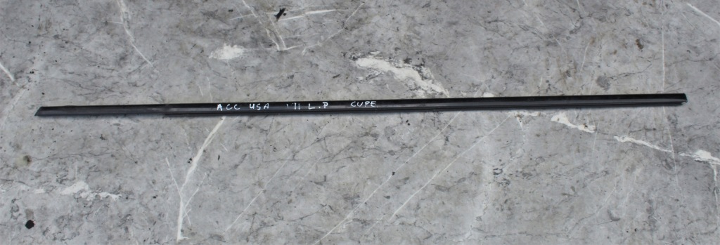 фото №1, Молдинг уплотнитель honda accord vii coupe usa lp