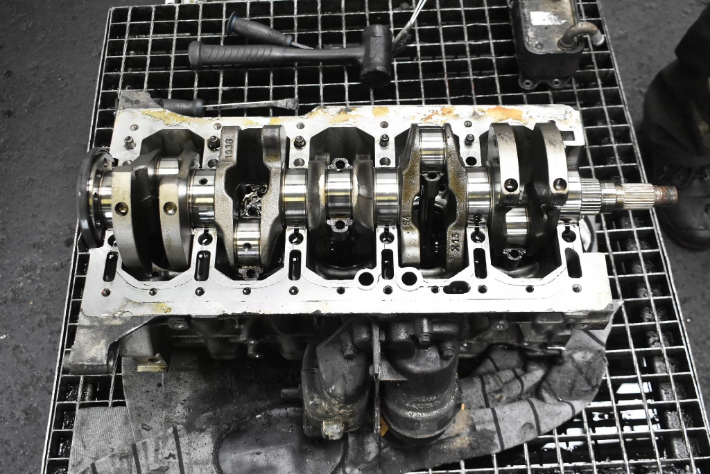 фото №7, Блок dół двигуна wał d5244t volvo s60 1 i 2.4 d5 163 km 00-04