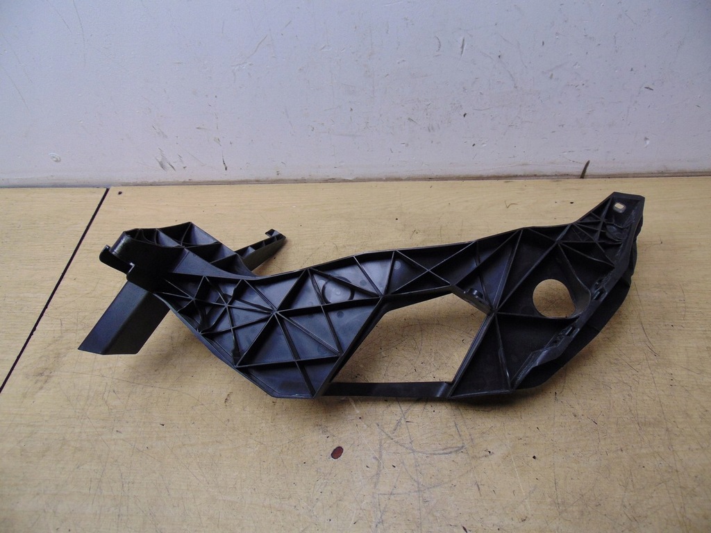 фото №9, Напрямна pod фара правий перед audi q4 e-tron 89a805326a