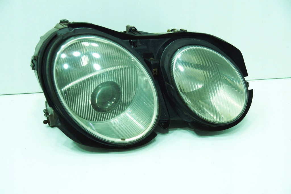 Купить Фара правая  bosch оригинальный номер - mercedes cl w215