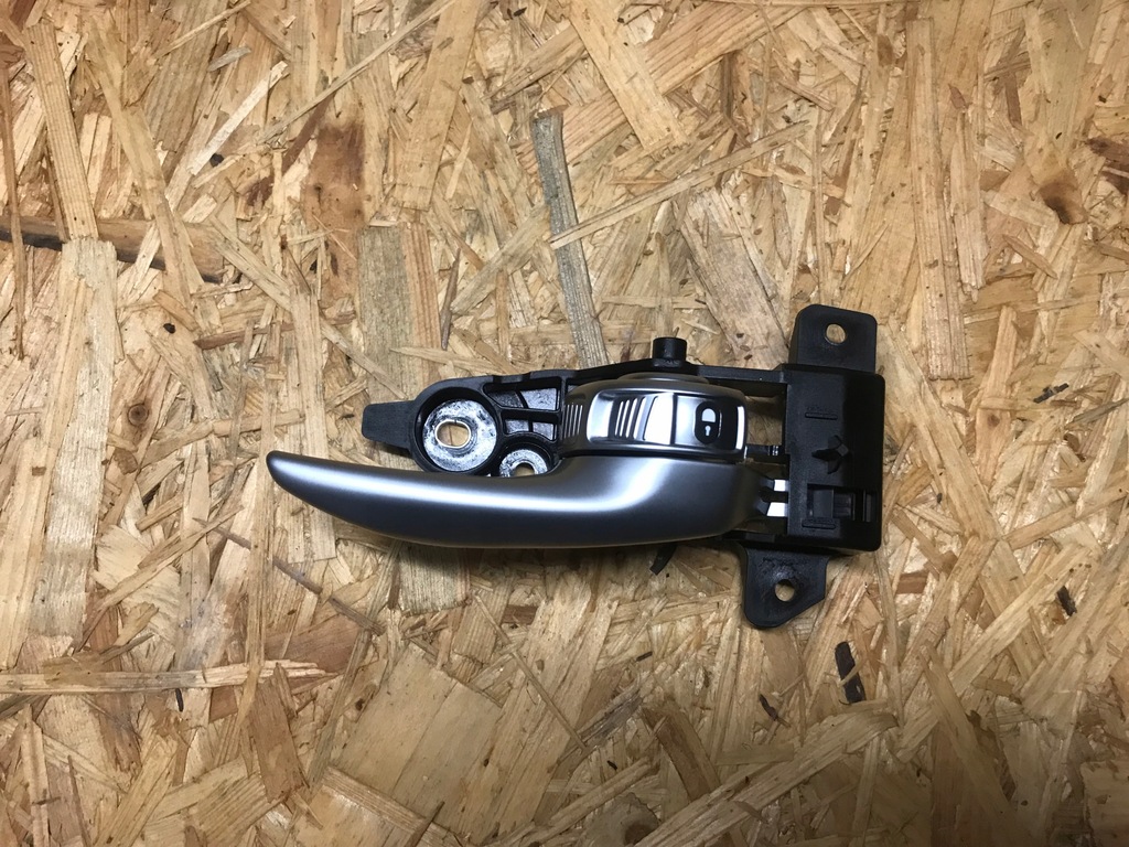 фото №2, Ручка внутрішня правий задня jeep renegade lift