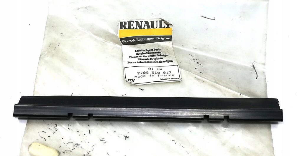 фото №1, Молдинг бампера перед renault safrane 7700810017