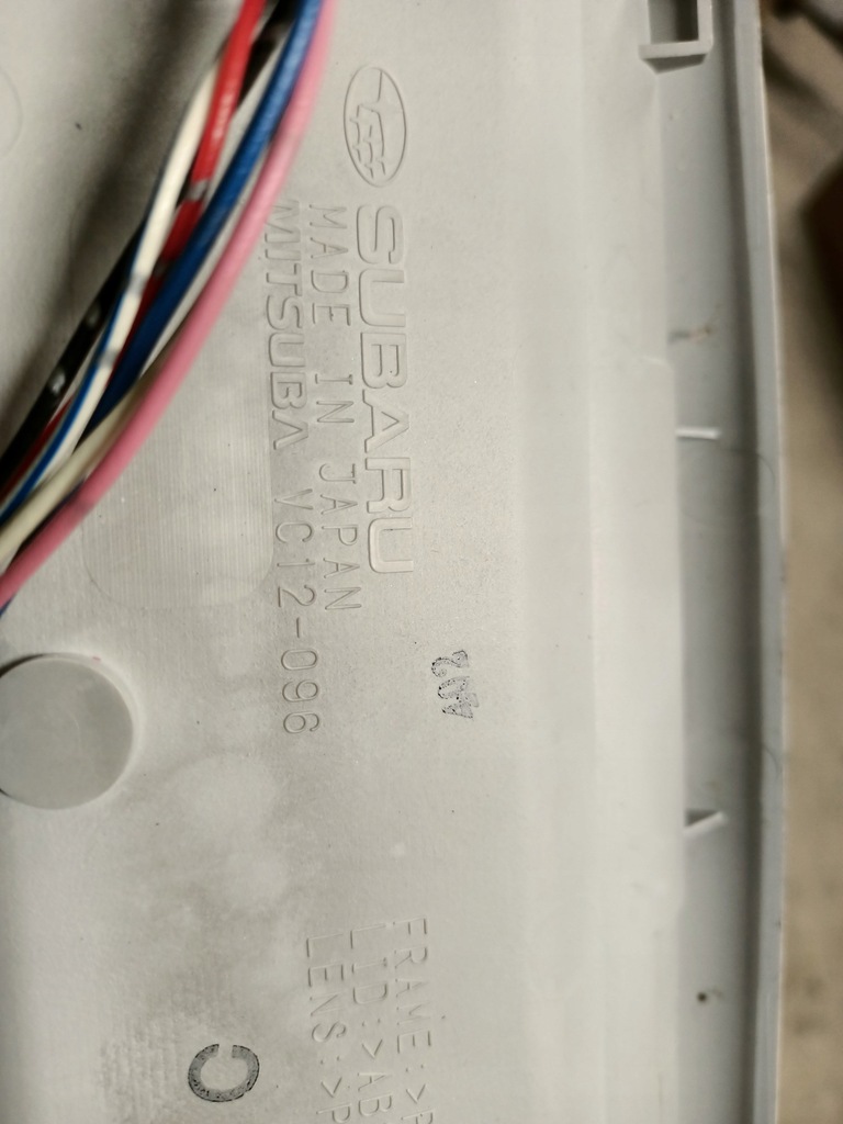 фото №6, Лампа стельовий subaru forester iv