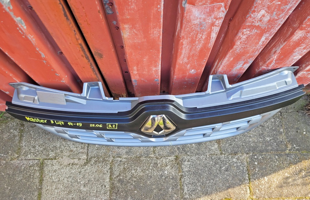 фото №2, Решётка радиатора / решётка радиатора renault master lift 14-19