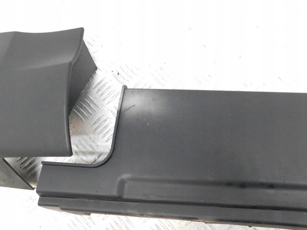 фото №4, Молдинг порог левая land rover discovery v l462