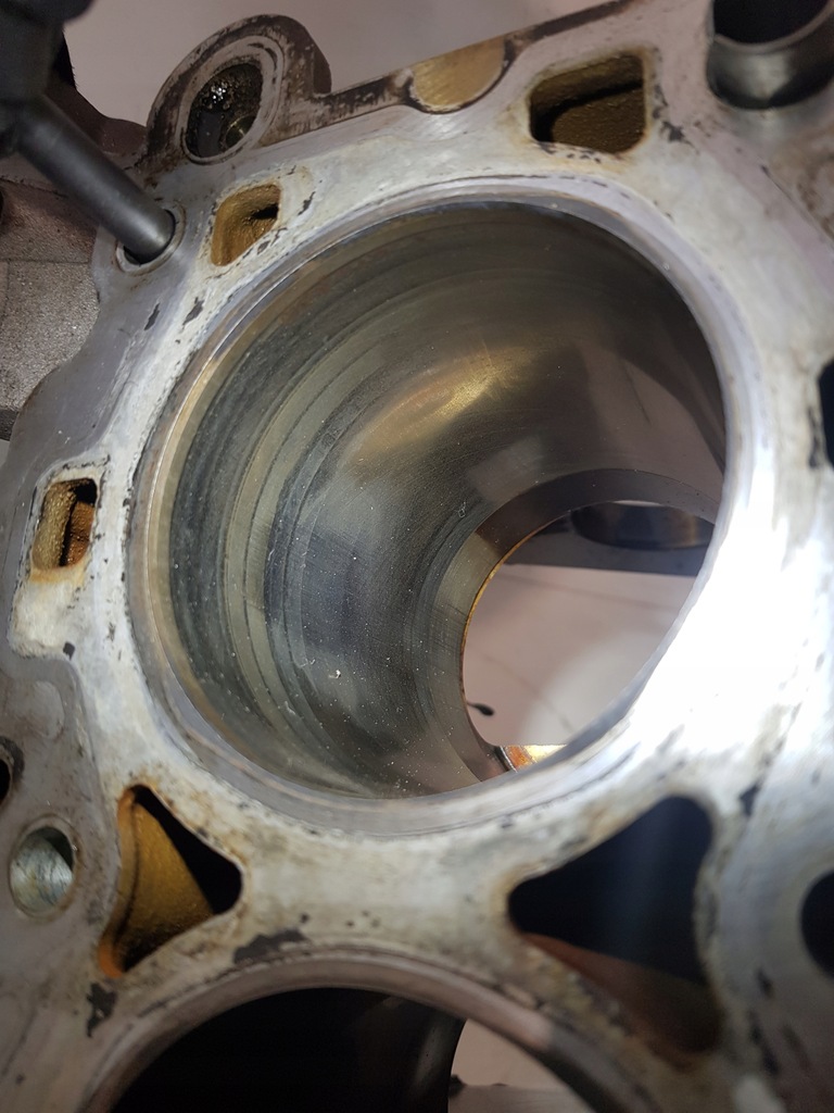 фото №7, Блок двигуна jaguar x-type 2.5b v6 1g430ab