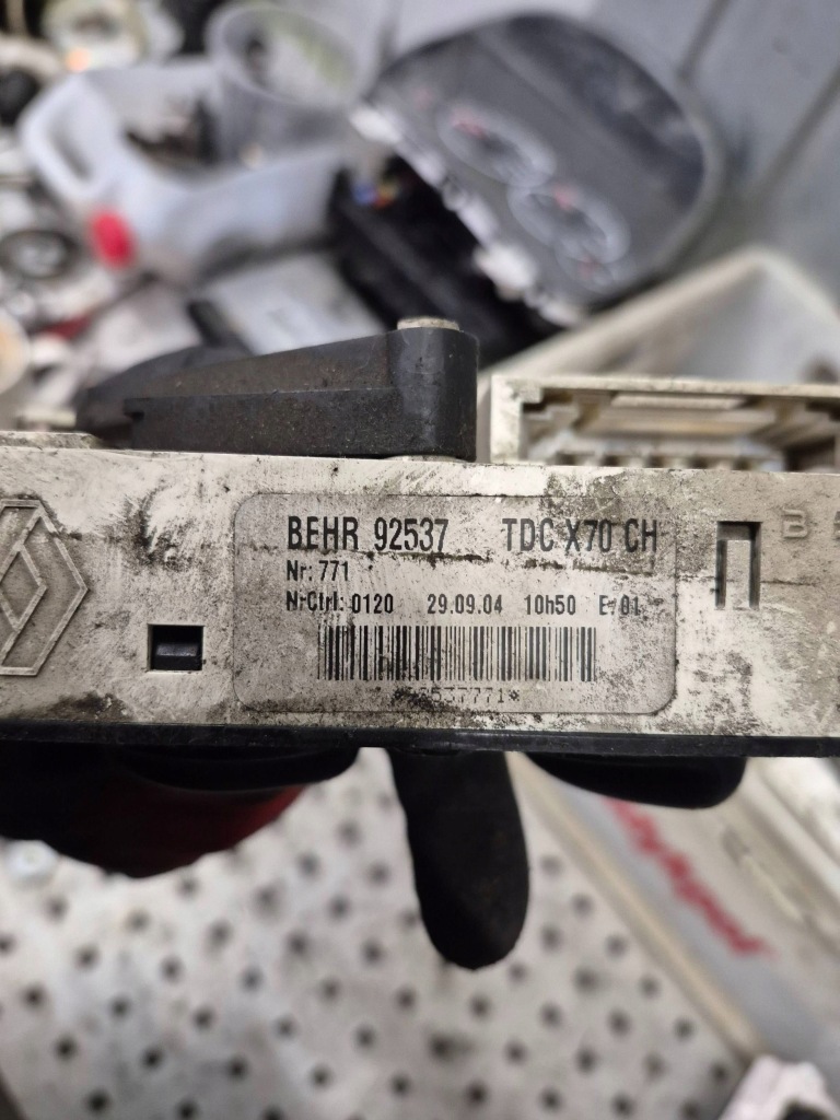 Панель кондиционера renault master 2 без a.c behr92537 Цена