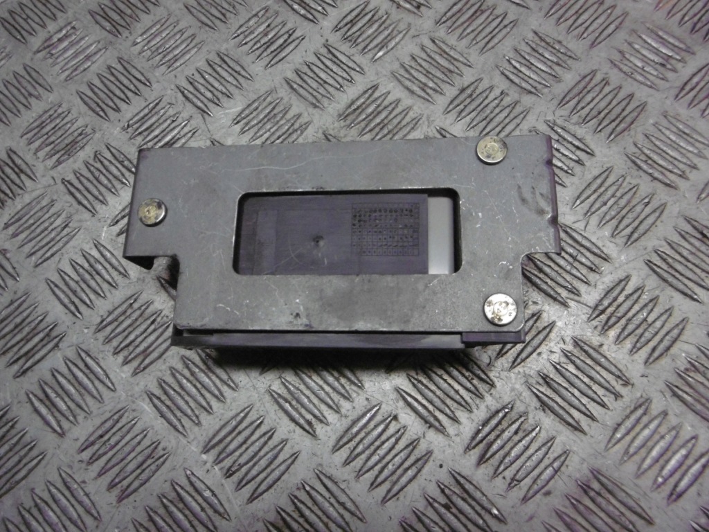 Купити Блок керування модуль замка центрального carisma mr916006
