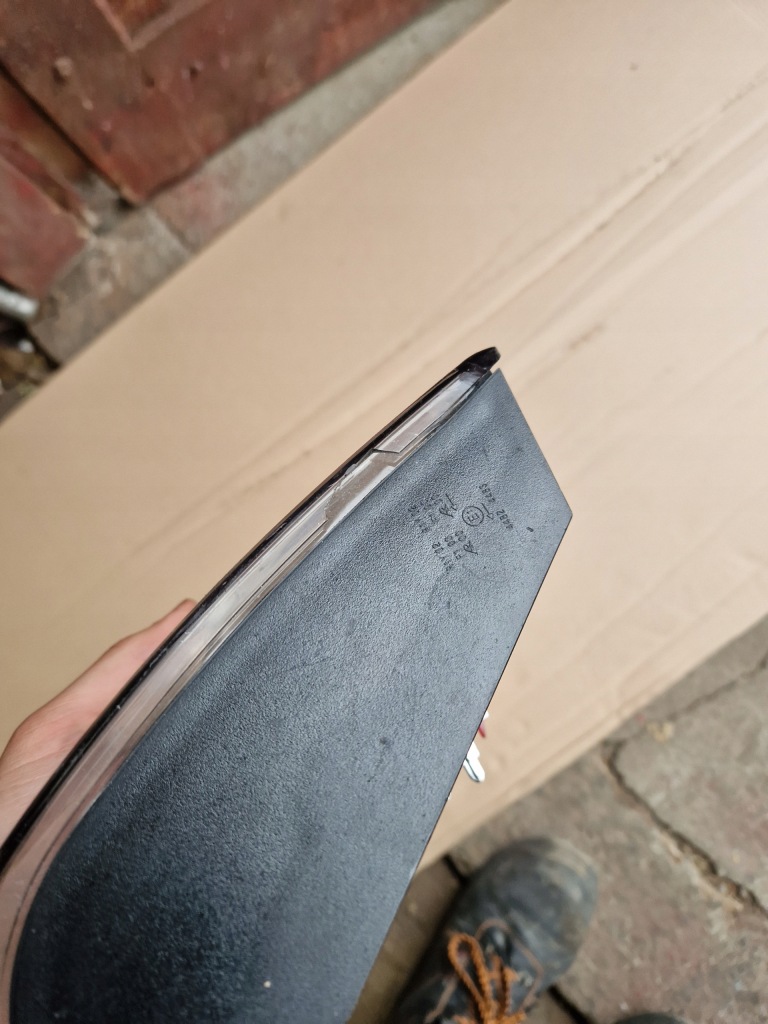 фото №11, Лампа задня w кришка ліва сторона opel crossland x 2019 39235953