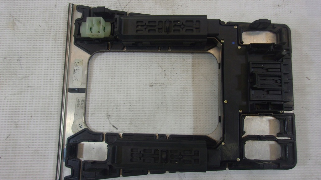 фото №8, Dekor рамка защита домкрата mercedes w210