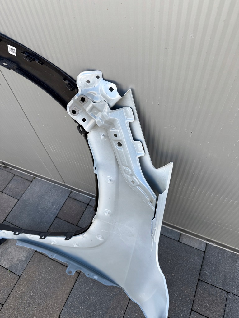 фото №15, Toyota corolla e21 cross крыло перед