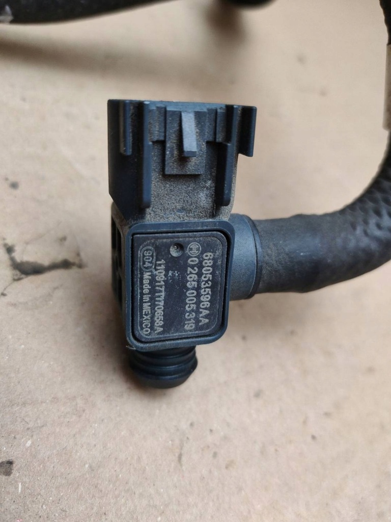 фото №6, Датчик давления chrysler town and country 5 facelift 2012 68053596aa