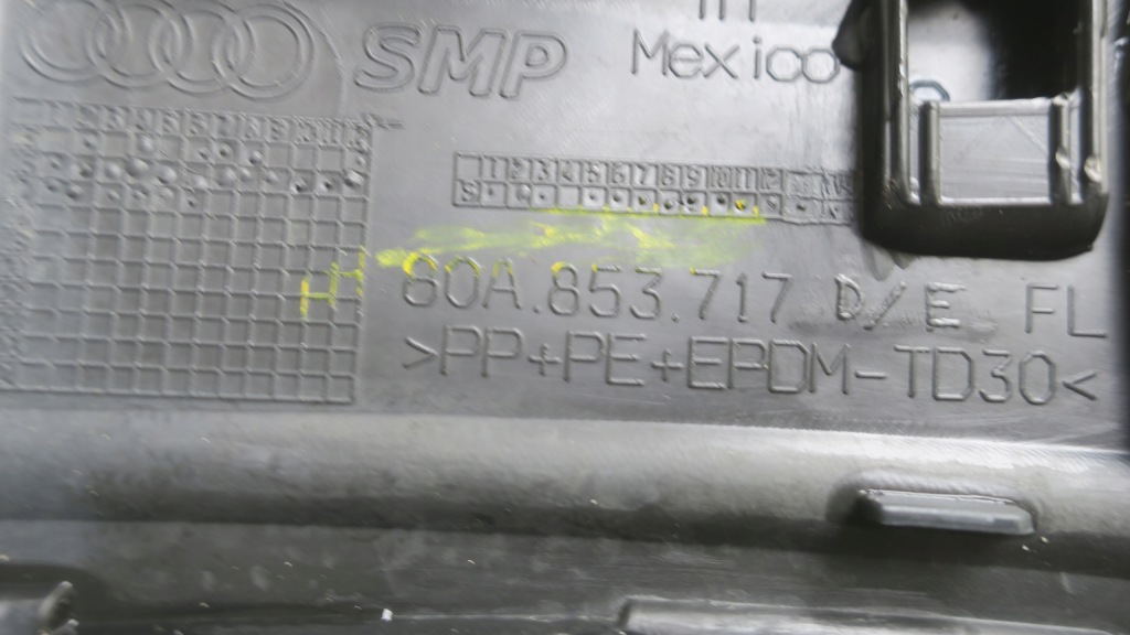 фото №10, Audi q5 ii 16-20 молдинг крыла перед левая 80a853717d/e