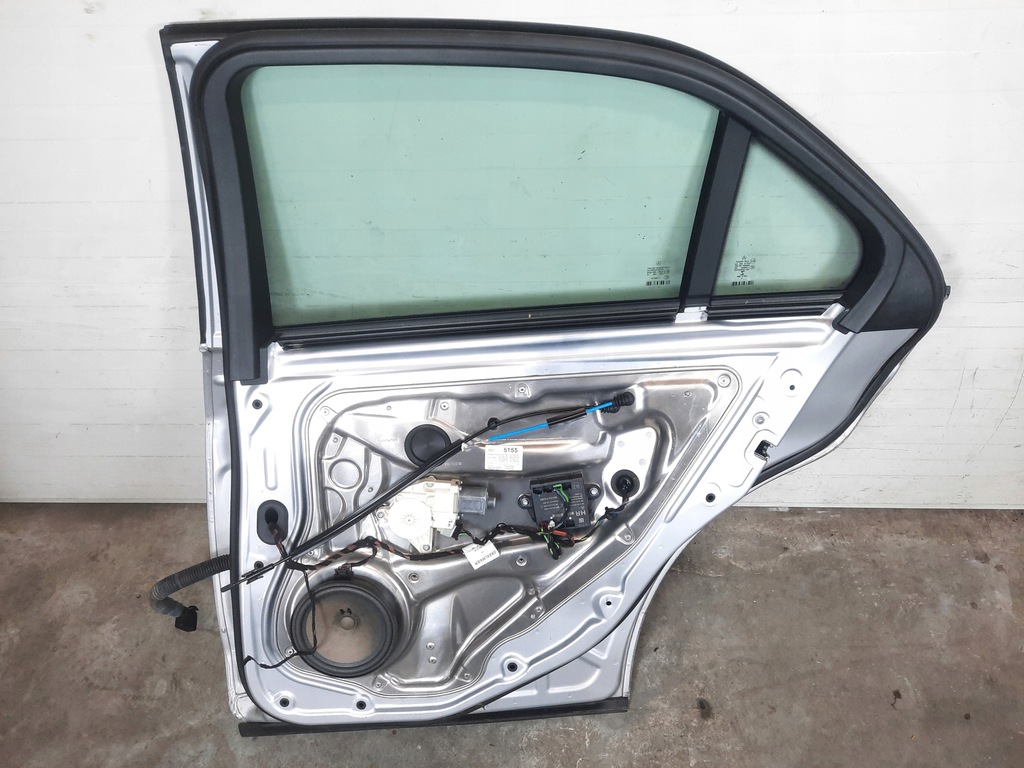 фото №7, Дверь правый задняя mercedes e w212 sedan c775